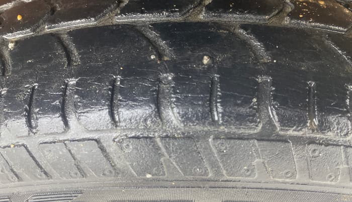 2018 Maruti Alto K10 VXI, Petrol, Manual, 31,197 km, Right Front Tyre Tread