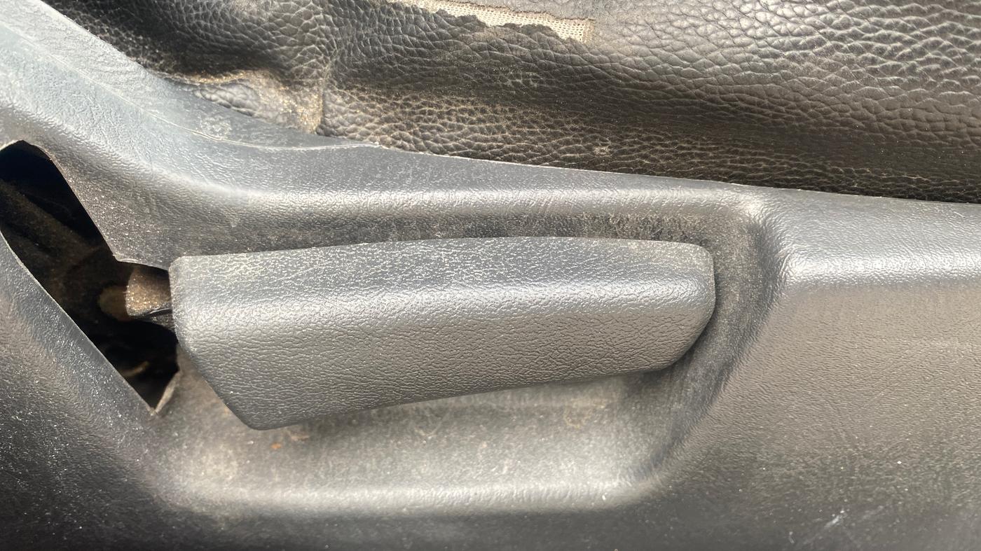 2018 Maruti Alto K10 VXI, Petrol, Manual, 31,197 km, Driver Side Adjustment Panel