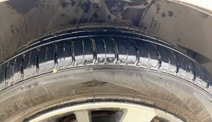 2021 Honda City 1.5L I-VTEC ZX CVT, Petrol, Automatic, 56,221 km, Right Front Tyre Tread