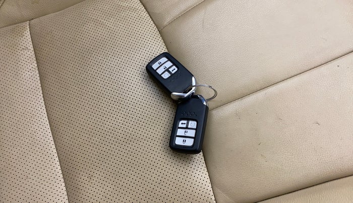 2021 Honda City 1.5L I-VTEC ZX CVT, Petrol, Automatic, 56,221 km, Key Close Up