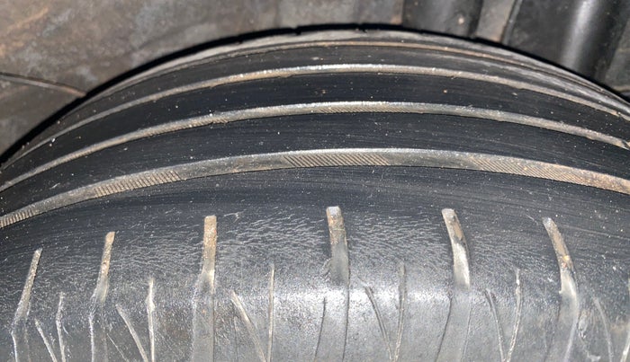 2020 KIA SONET HTX 1.0 IMT, Petrol, Manual, 47,182 km, Left Rear Tyre Tread