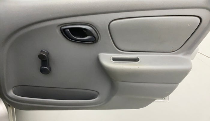 2011 Maruti Alto K10 LXI, Petrol, Manual, 47,287 km, Driver Side Door Panels Control