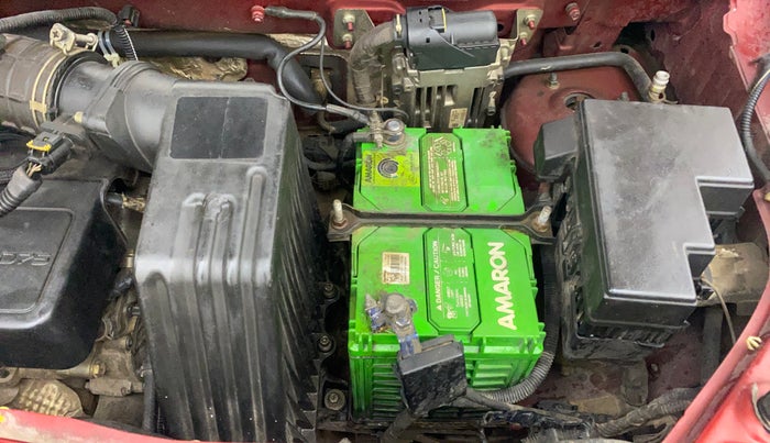 2016 Mahindra Kuv100 K6 PLUS D 5 STR, Diesel, Manual, 1,06,256 km, Engine View - Left