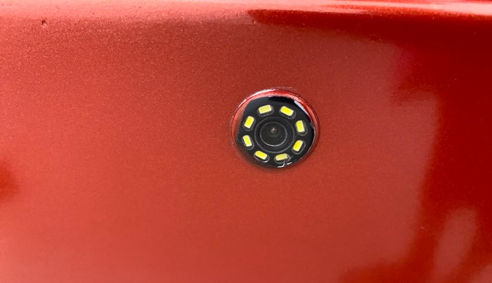 2016 Mahindra Kuv100 K6 PLUS D 5 STR, Diesel, Manual, 1,06,256 km, Parking Camera