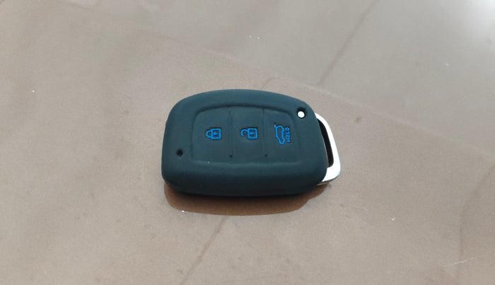 2017 Hyundai Creta SX PLUS 1.6 PETROL, Petrol, Manual, 41,671 km, Key Close Up