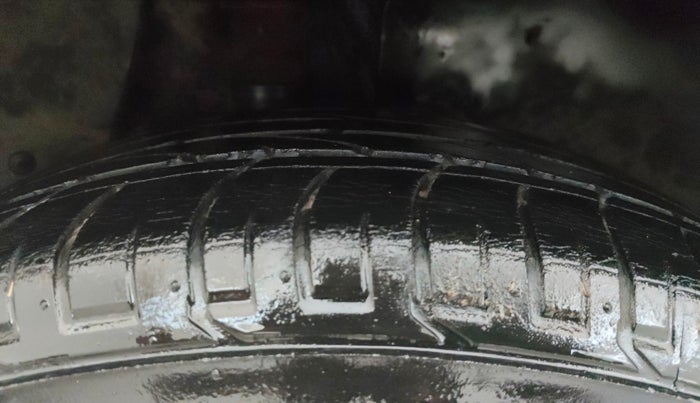 2017 Hyundai Creta SX PLUS 1.6 PETROL, Petrol, Manual, 41,671 km, Right Rear Tyre Tread