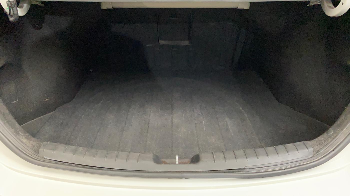 2018 Hyundai New Elantra 2.0 SX(O) AT PETROL, Petrol, Automatic, 58,002 km, Boot Inside