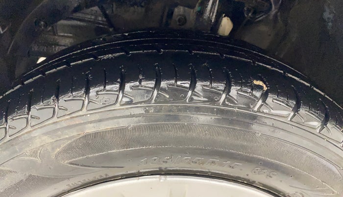 2019 Maruti Baleno DELTA PETROL 1.2, Petrol, Manual, 59,794 km, Left Front Tyre Tread