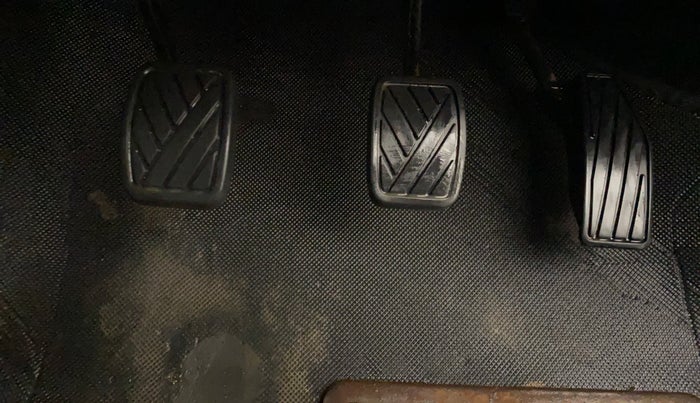 2019 Maruti Baleno DELTA PETROL 1.2, Petrol, Manual, 59,794 km, Pedals