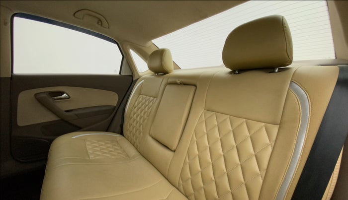 2012 Skoda Rapid ELEGANCE 1.6 TDI MT, Diesel, Manual, 81,566 km, Right Side Rear Door Cabin