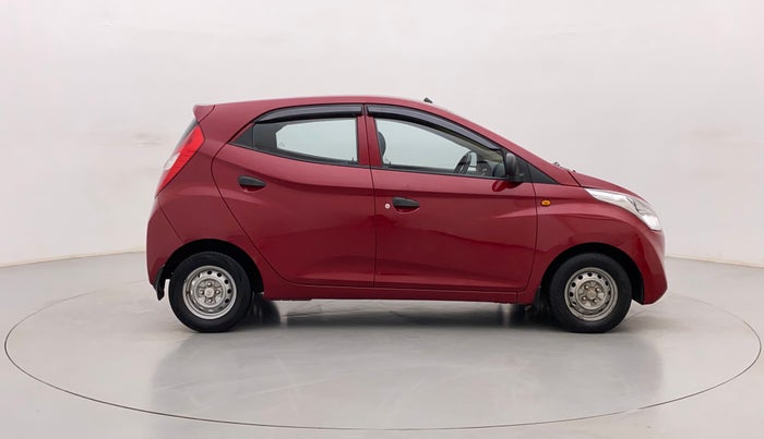 2015 Hyundai Eon ERA +, Petrol, Manual, 76,944 km, Right Side View