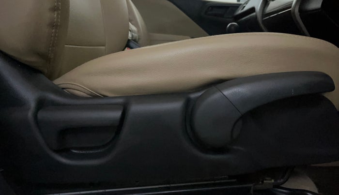 2019 Honda City 1.5L I-VTEC SV, Petrol, Manual, 38,156 km, Driver Side Adjustment Panel