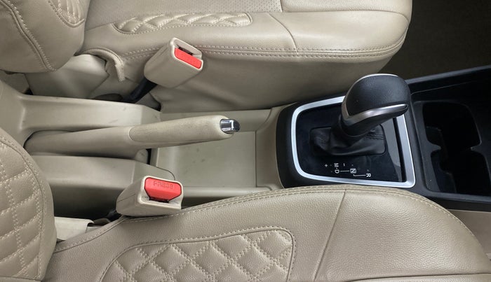 2022 Maruti Dzire ZXI Plus AMT, Petrol, Automatic, 36,333 km, Gear Lever