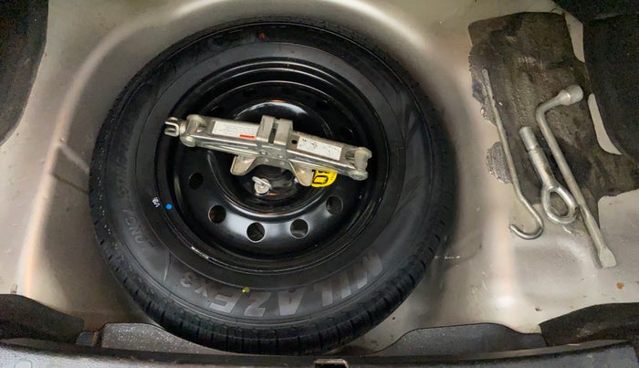 2012 Maruti Swift Dzire VXI, Petrol, Manual, 90,483 km, Spare Tyre