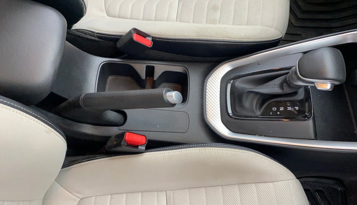 2023 KIA SONET 	 HTX 1.0 TURBO DCT, Petrol, Automatic, 6,952 km, Gear Lever