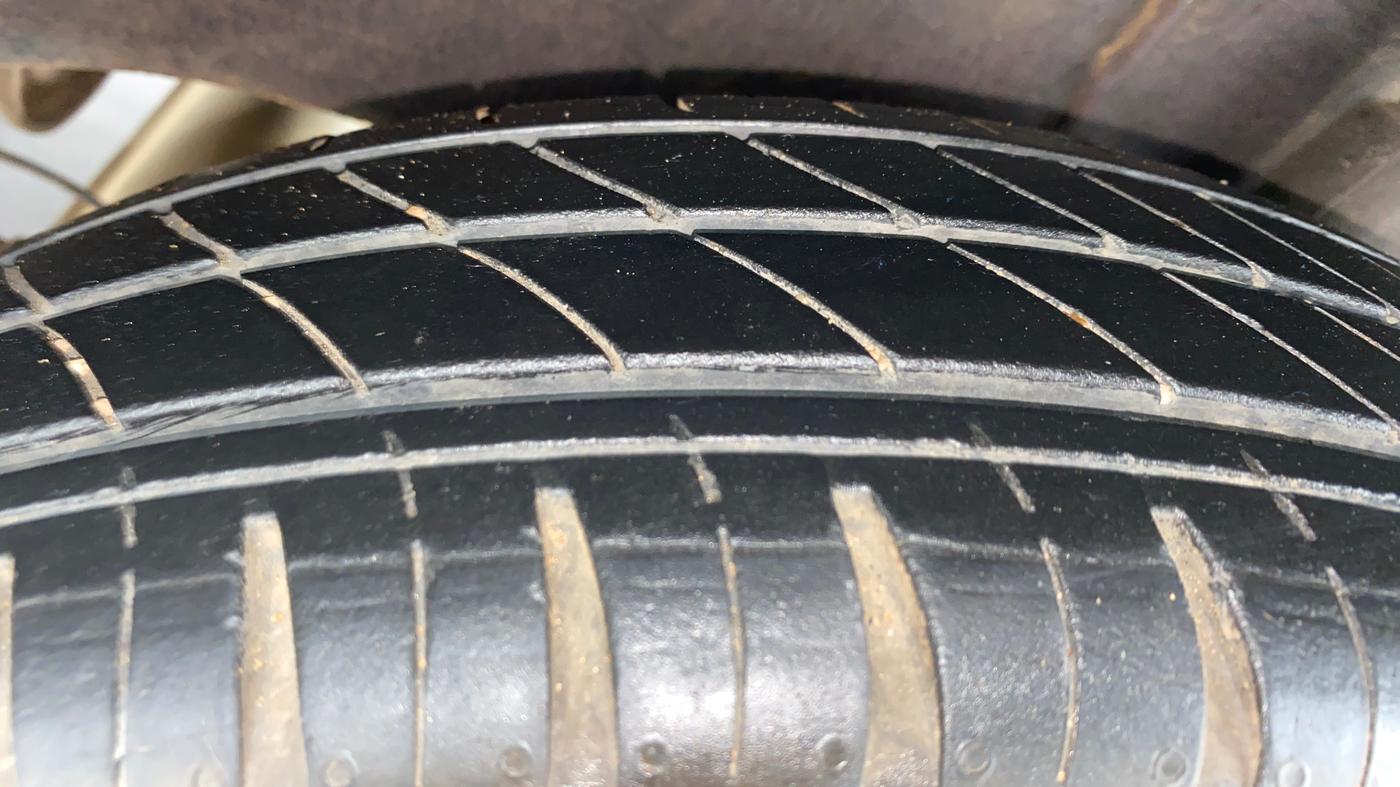2020 Renault Kwid RXT 0.8, Petrol, Manual, 22,424 km, Left Rear Tyre Tread