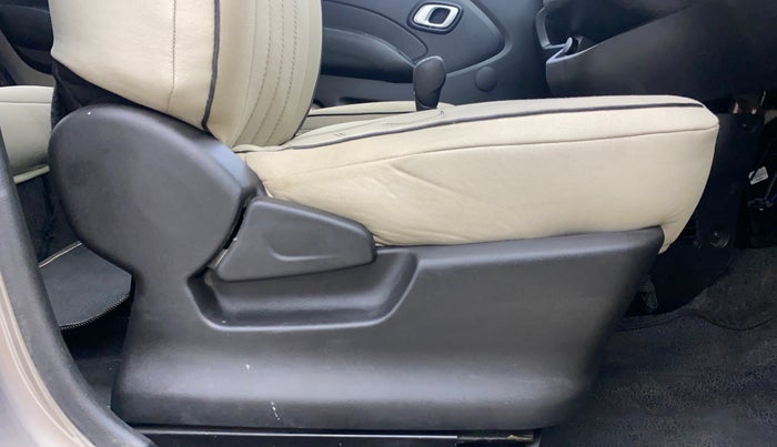 2018 Datsun Redi Go T(O) 1.0 AMT, Petrol, Automatic, 11,658 km, Driver Side Adjustment Panel