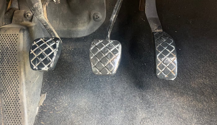 2019 Skoda Rapid AMBITION 1.6 MPI MT, Petrol, Manual, 1,38,013 km, Pedals