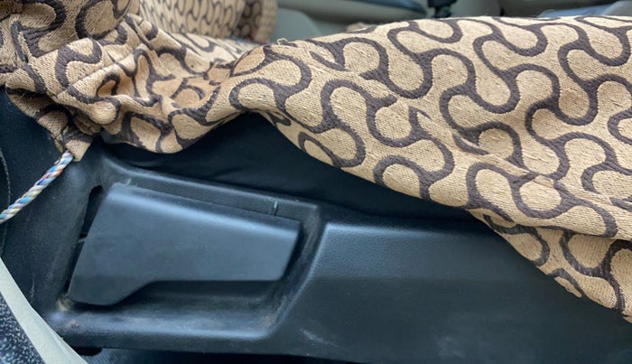 2023 Renault TRIBER RXT, Petrol, Manual, 57,600 km, Driver Side Adjustment Panel