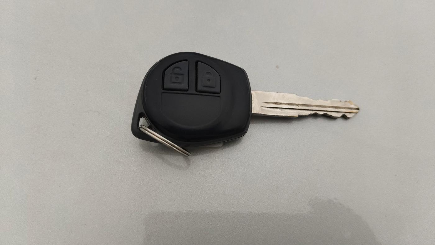 2016 Maruti Wagon R 1.0 VXI AMT, Petrol, Automatic, 28,834 km, Key Close Up