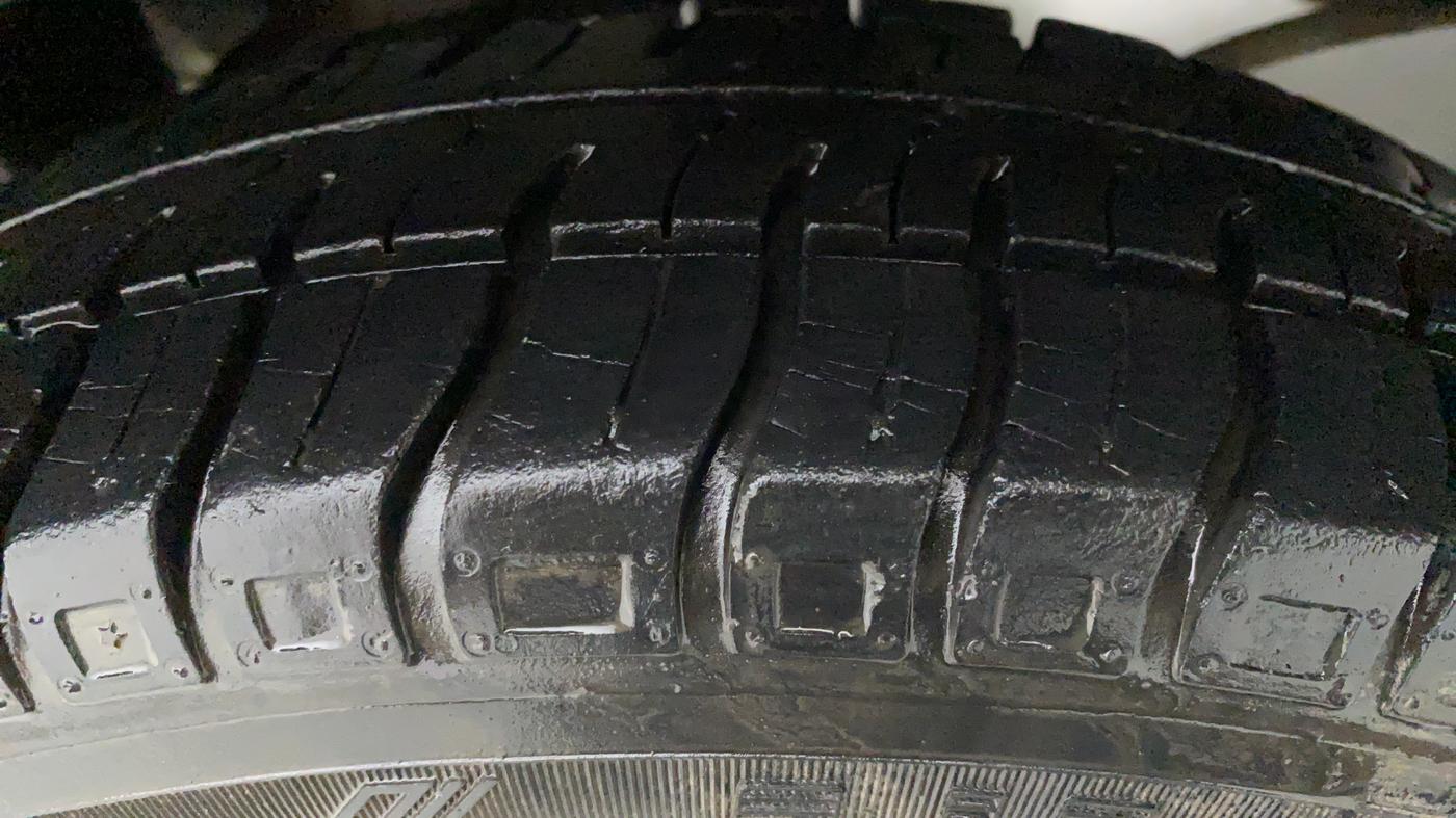 2013 Maruti Alto 800 LXI, Petrol, Manual, 16,466 km, Left Front Tyre Tread