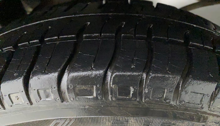 2013 Maruti Alto 800 LXI, Petrol, Manual, 16,466 km, Left Front Tyre Tread
