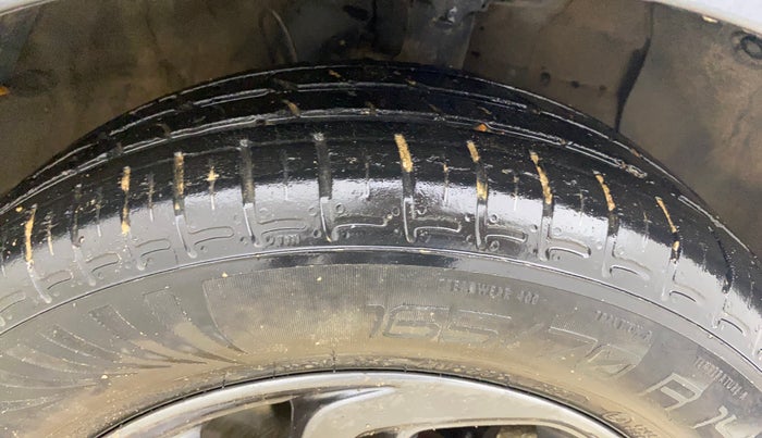 2021 Hyundai GRAND I10 NIOS SPORTZ AMT 1.2 KAPPA VTVT, Petrol, Automatic, 27,058 km, Right Front Tyre Tread