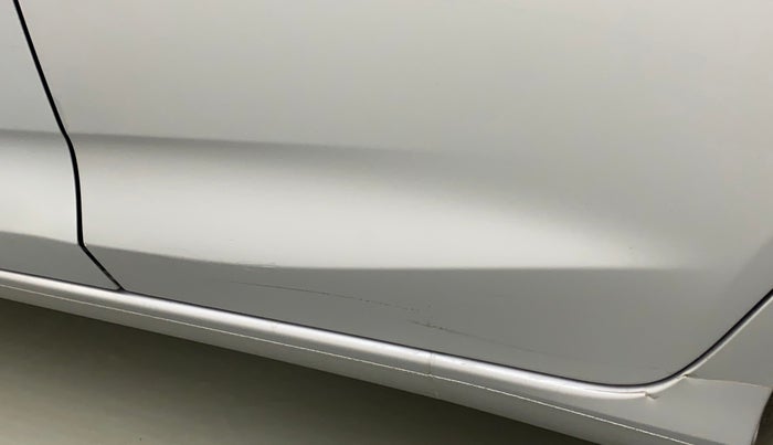 2019 Honda Amaze 1.2L I-VTEC S, CNG, Manual, 88,084 km, Rear left door - Minor scratches