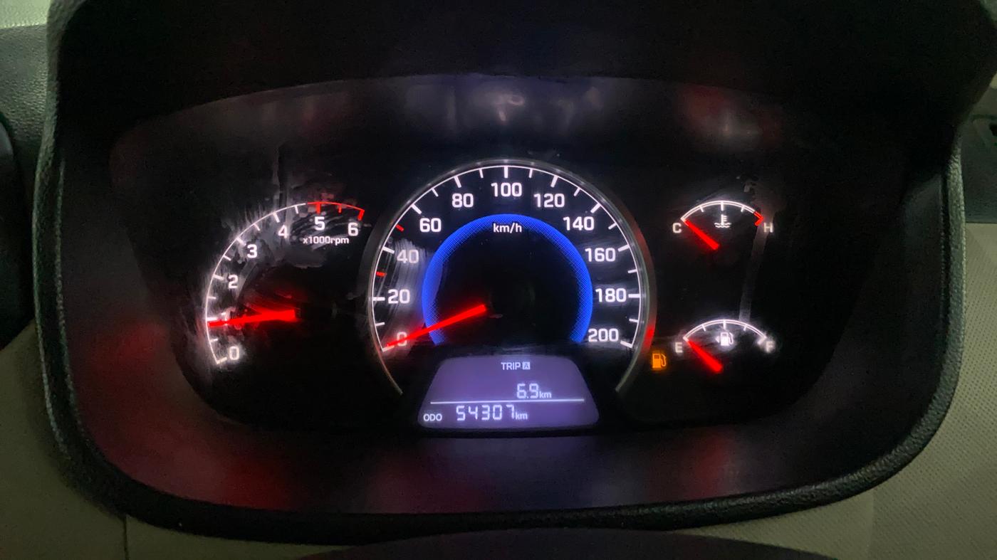 2016 Hyundai Grand i10 SPORTZ 1.1 CRDI, Diesel, Manual, 54,300 km, Odometer Image
