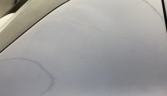 2018 Maruti Swift VXI AMT, Petrol, Automatic, 42,059 km, Right quarter panel - Minor scratches