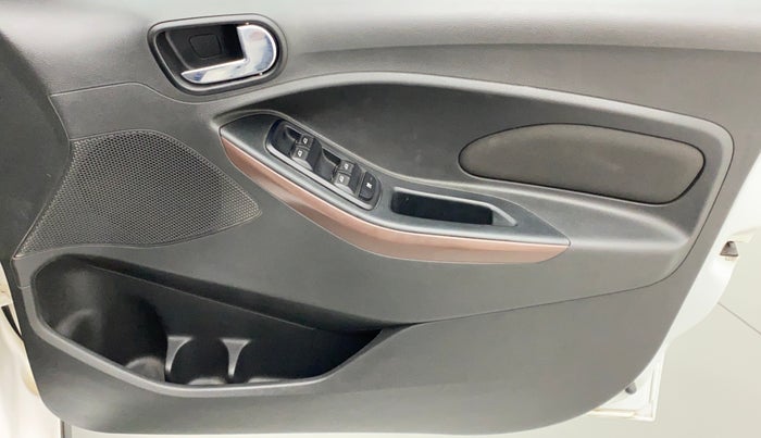 2018 Ford FREESTYLE TITANIUM 1.2 TI-VCT MT, Petrol, Manual, 23,536 km, Driver Side Door Panels Control