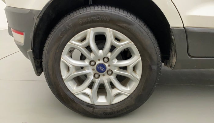 2015 Ford Ecosport TITANIUM 1.5L PETROL AT, Petrol, Automatic, 48,636 km, Right Rear Wheel