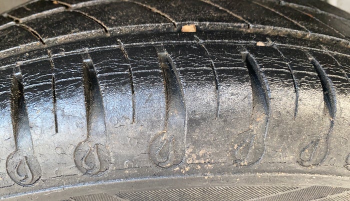 2020 Datsun Redi Go T, Petrol, Manual, 33,681 km, Right Rear Tyre Tread