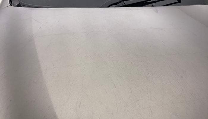 2014 Datsun Go T, Petrol, Manual, 69,870 km, Bonnet (hood) - Minor scratches
