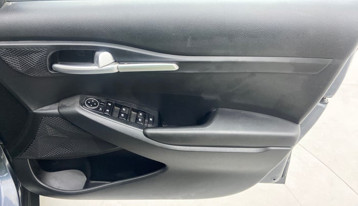 2020 KIA SELTOS HTK PLUS 1.5 PETROL, Petrol, Manual, 8,902 km, Driver Side Door Panels Control