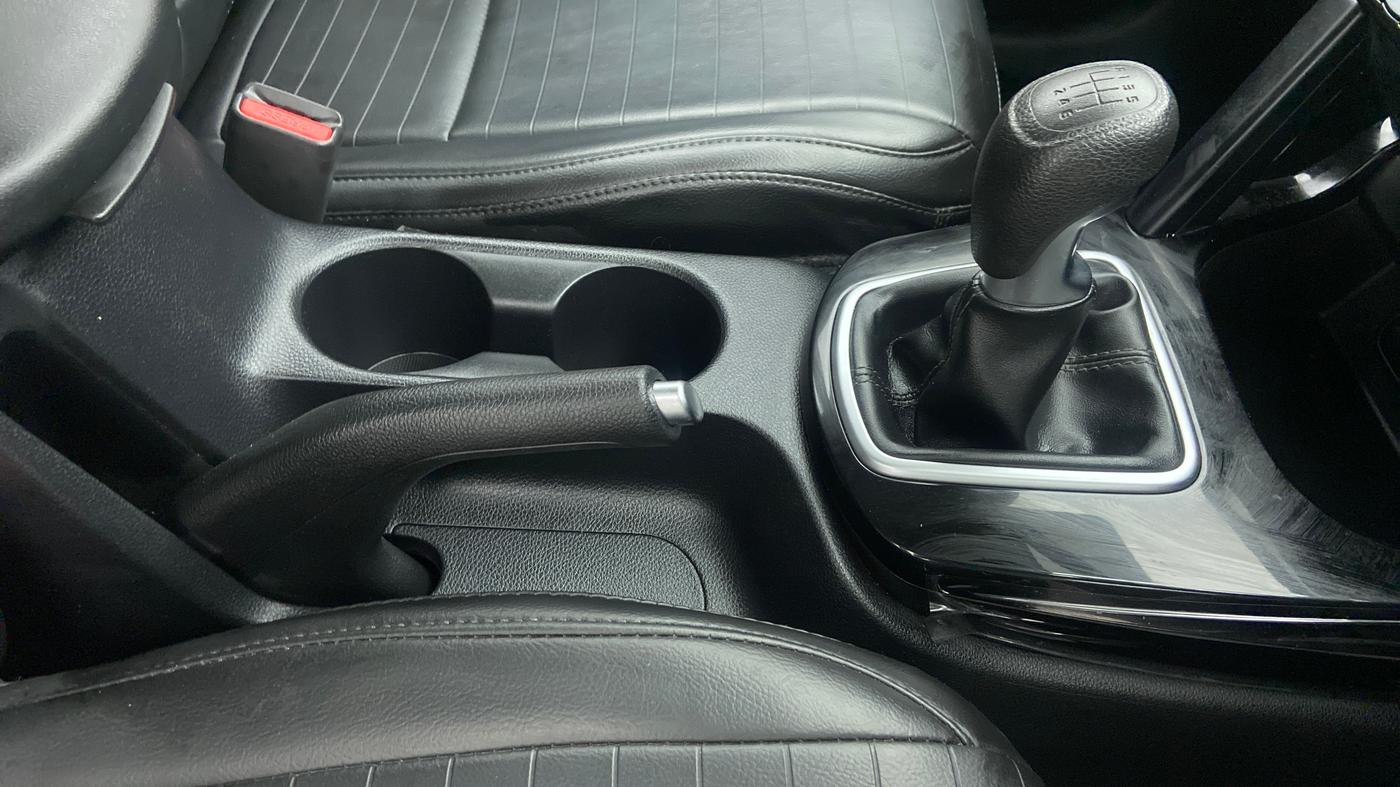 2020 KIA SELTOS HTK PLUS 1.5 PETROL, Petrol, Manual, 8,902 km, Gear Lever