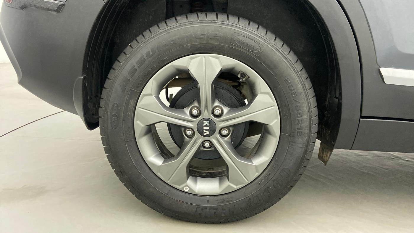 2020 KIA SELTOS HTK PLUS 1.5 PETROL, Petrol, Manual, 8,902 km, Right Rear Wheel