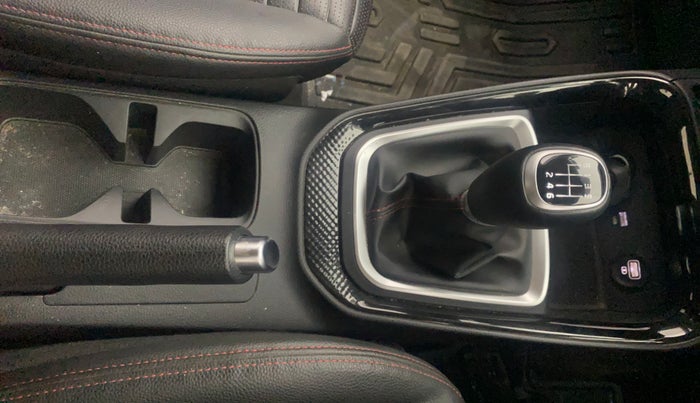 2020 KIA SONET GTX PLUS 1.0 IMT, Petrol, Manual, 41,767 km, Gear Lever