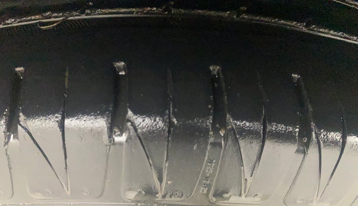 2020 KIA SONET GTX PLUS 1.0 IMT, Petrol, Manual, 41,767 km, Left Front Tyre Tread