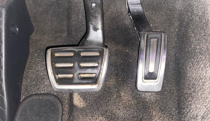 2021 Skoda Octavia L&K 2.0 AT, Petrol, Automatic, 85,139 km, Pedals