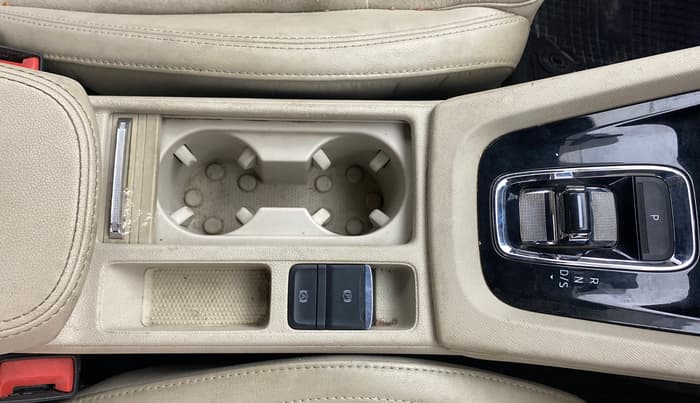 2021 Skoda Octavia L&K 2.0 AT, Petrol, Automatic, 85,139 km, Gear Lever