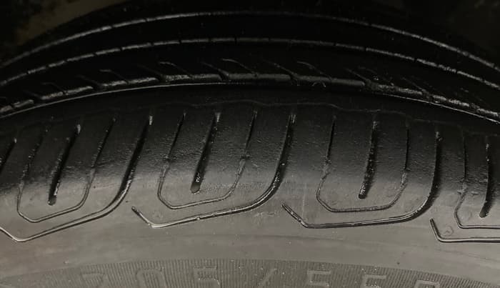 2021 Skoda Octavia L&K 2.0 AT, Petrol, Automatic, 85,139 km, Right Front Tyre Tread