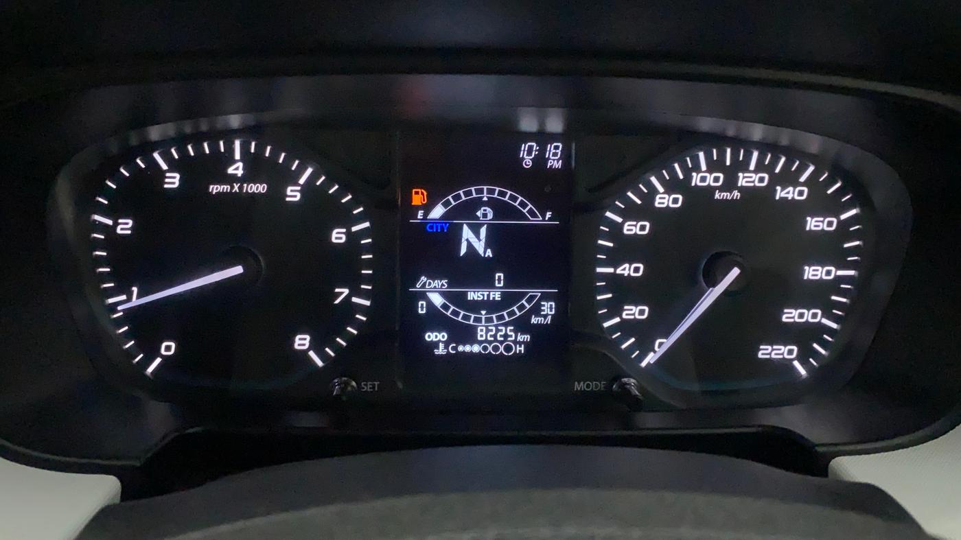 2022 Tata PUNCH ACCOMPLISHED AMT, Petrol, Automatic, 8,225 km, Odometer Image