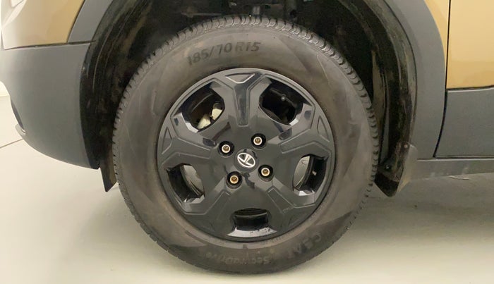 2022 Tata PUNCH ACCOMPLISHED AMT, Petrol, Automatic, 8,225 km, Left Front Wheel