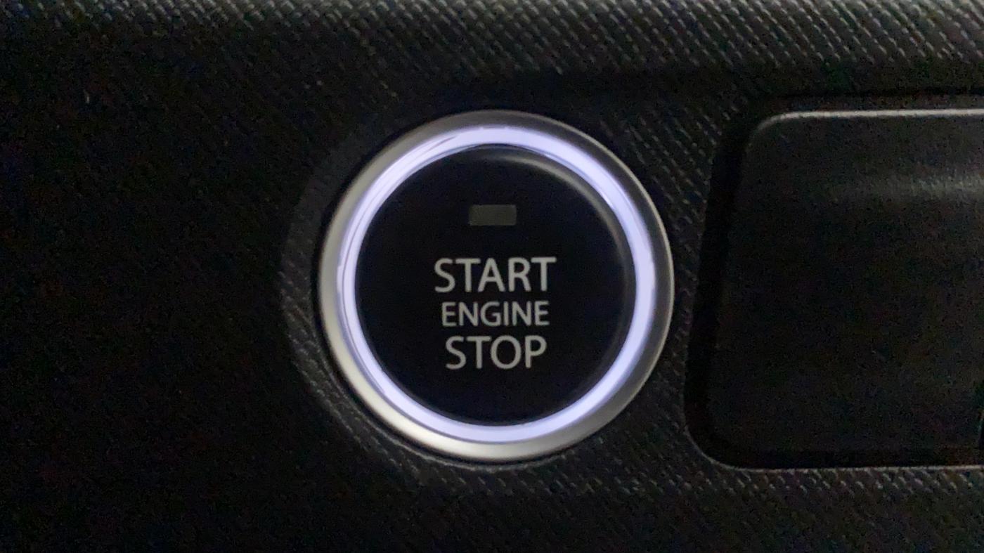2022 Tata PUNCH ACCOMPLISHED AMT, Petrol, Automatic, 8,225 km, Keyless Start/ Stop Button
