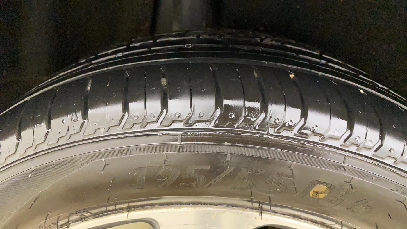 2020 Maruti Baleno ZETA PETROL 1.2, Petrol, Manual, 67,264 km, Right Rear Tyre Tread