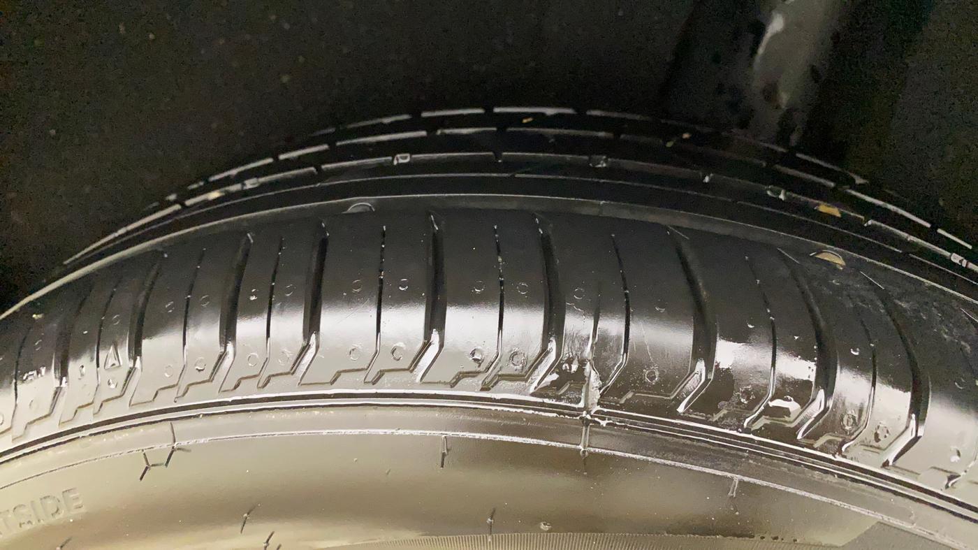2020 Maruti Baleno ZETA PETROL 1.2, Petrol, Manual, 67,264 km, Left Rear Tyre Tread
