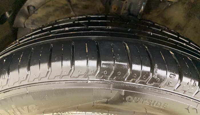 2020 Maruti Baleno ZETA PETROL 1.2, Petrol, Manual, 67,026 km, Left Front Tyre Tread
