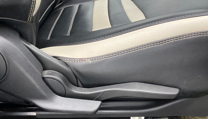2019 Maruti Swift VXI, Petrol, Manual, 11,014 km, Driver Side Adjustment Panel