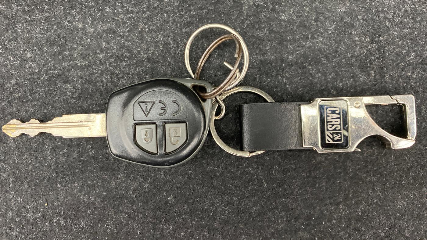 2019 Maruti Swift VXI, Petrol, Manual, 11,014 km, Key Close Up